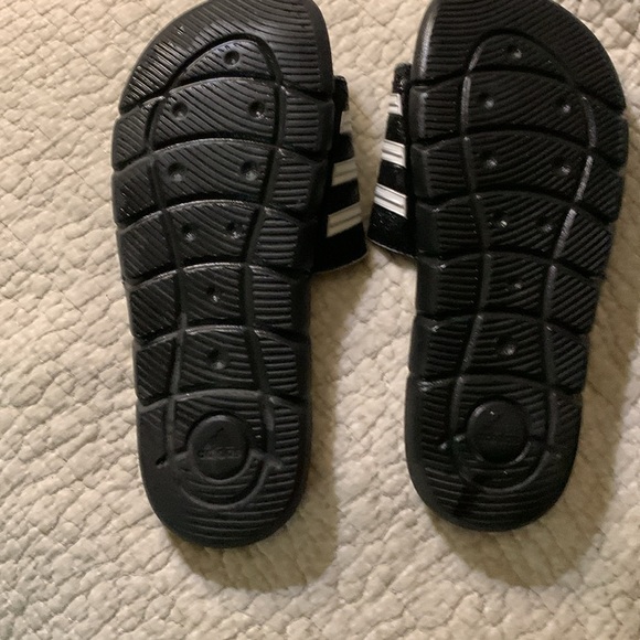 Nike Slides - Picture 6 of 6